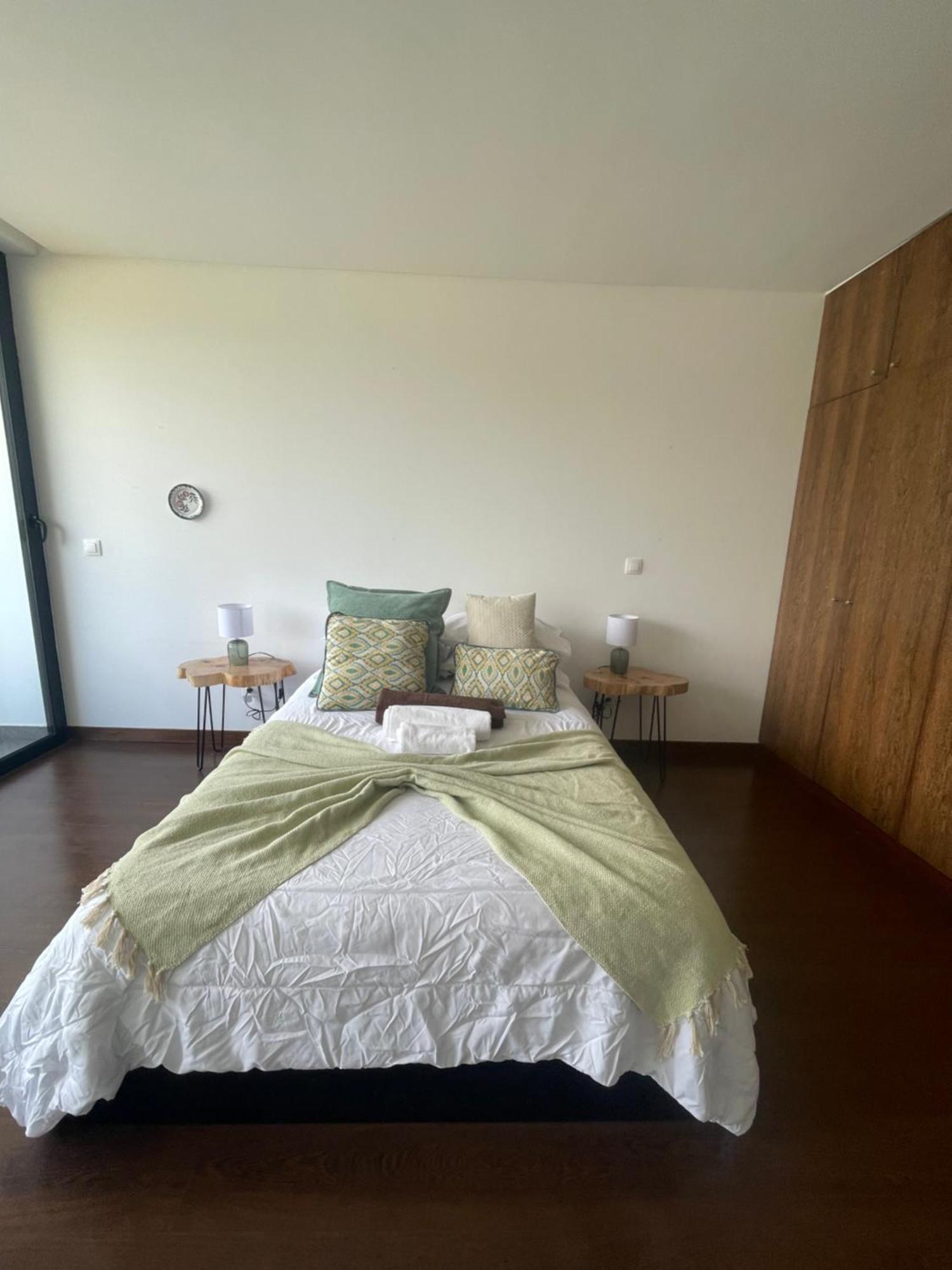 Neat Apartment Ponta Delgada Buitenkant foto